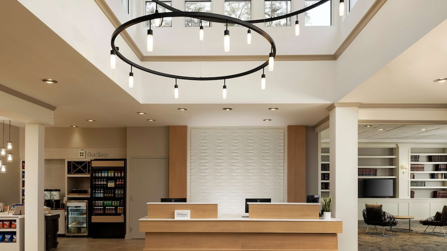 Hilton Garden Inn Boston-Burlington