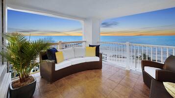 Room, 1 King Bed, Ocean View, Corner (Balcony) | View from room
