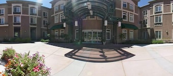Holiday Inn Express® Windsor Sonoma Wine Country by IHG