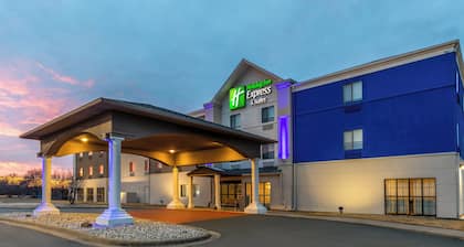 Holiday Inn Express & Suites Lonoke by IHG