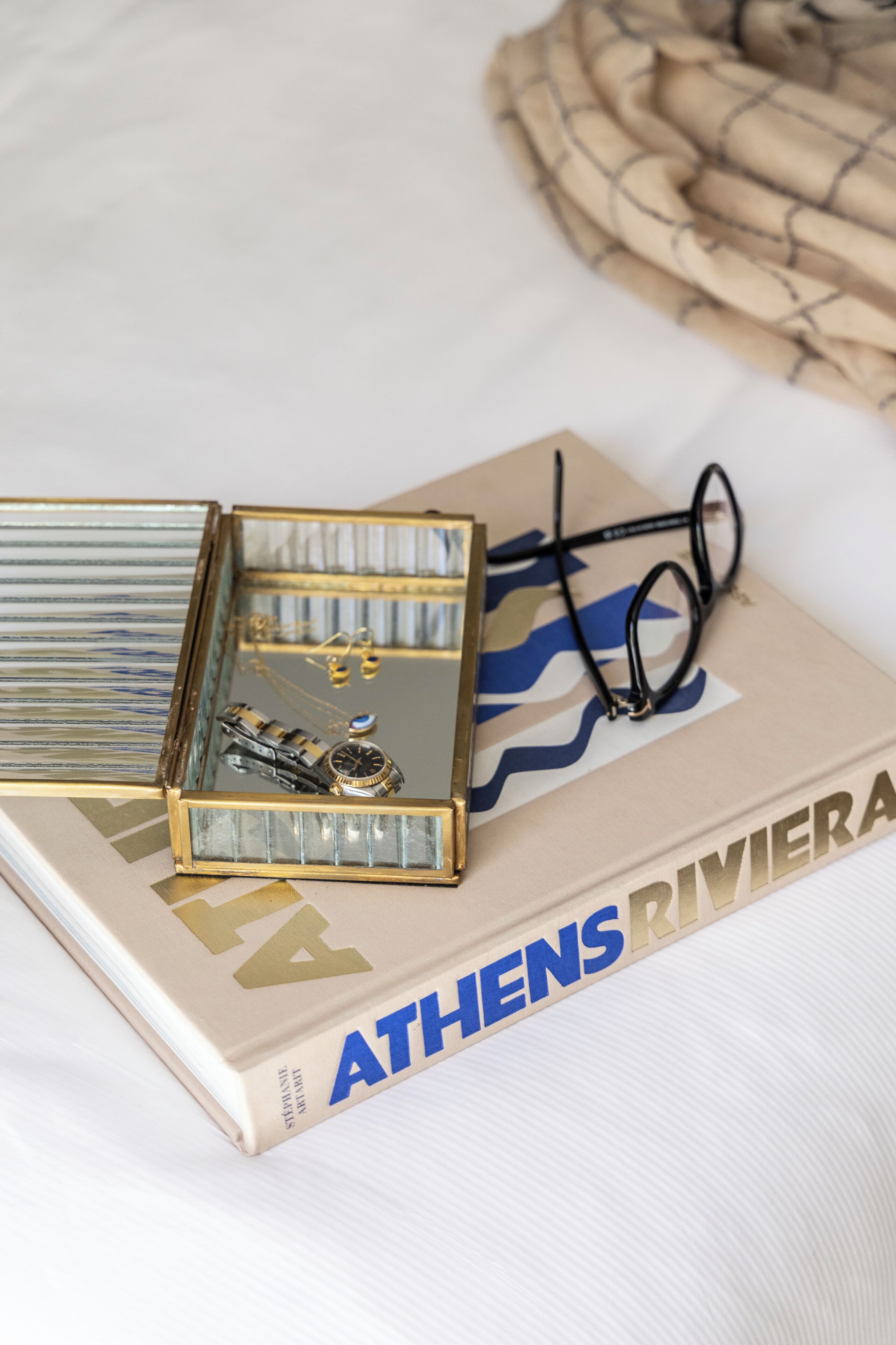 single room | premium bedding, minibar, in-room safe, desk