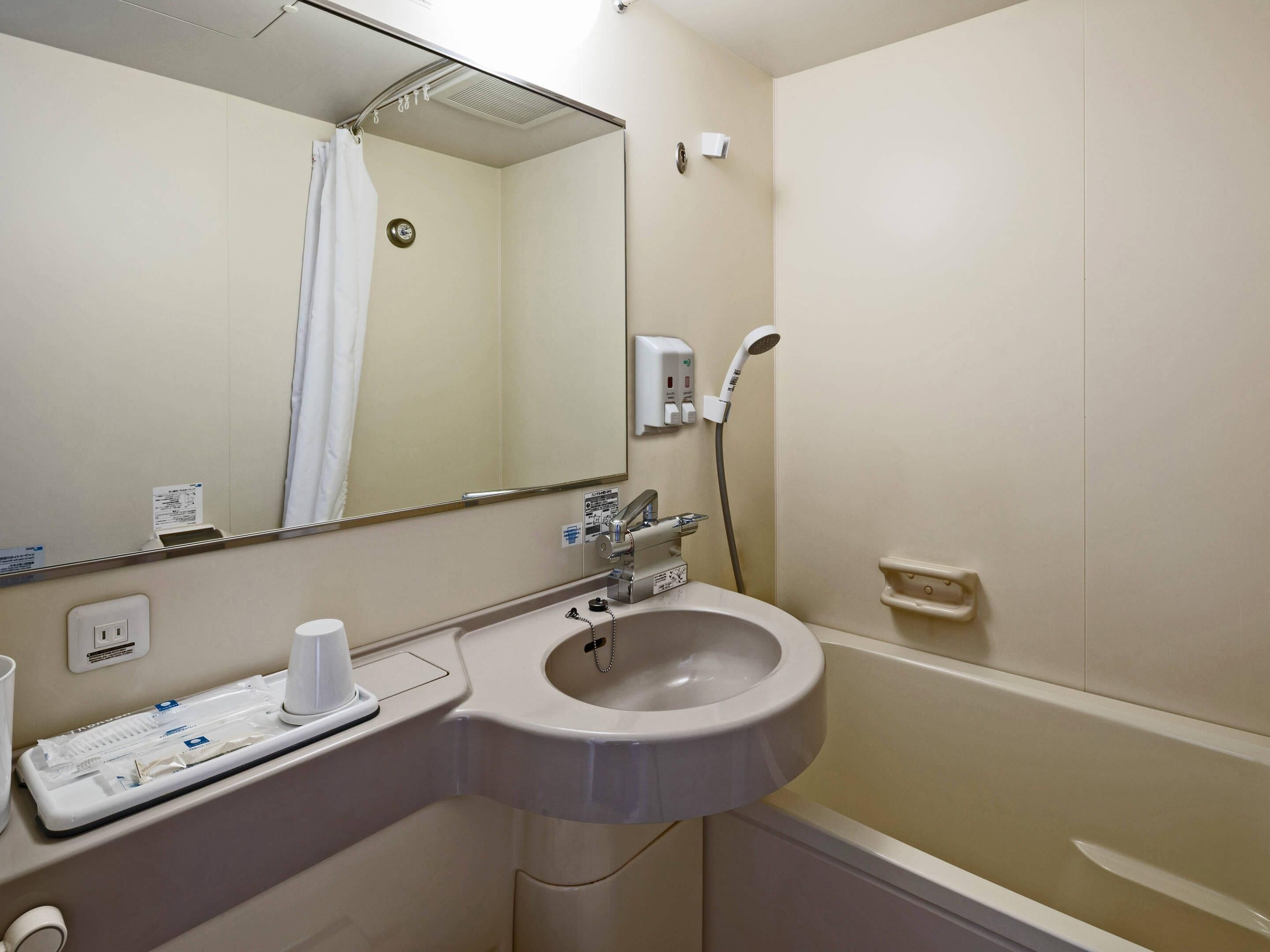 Foto - Comfort Hotel Yokohama Kannai