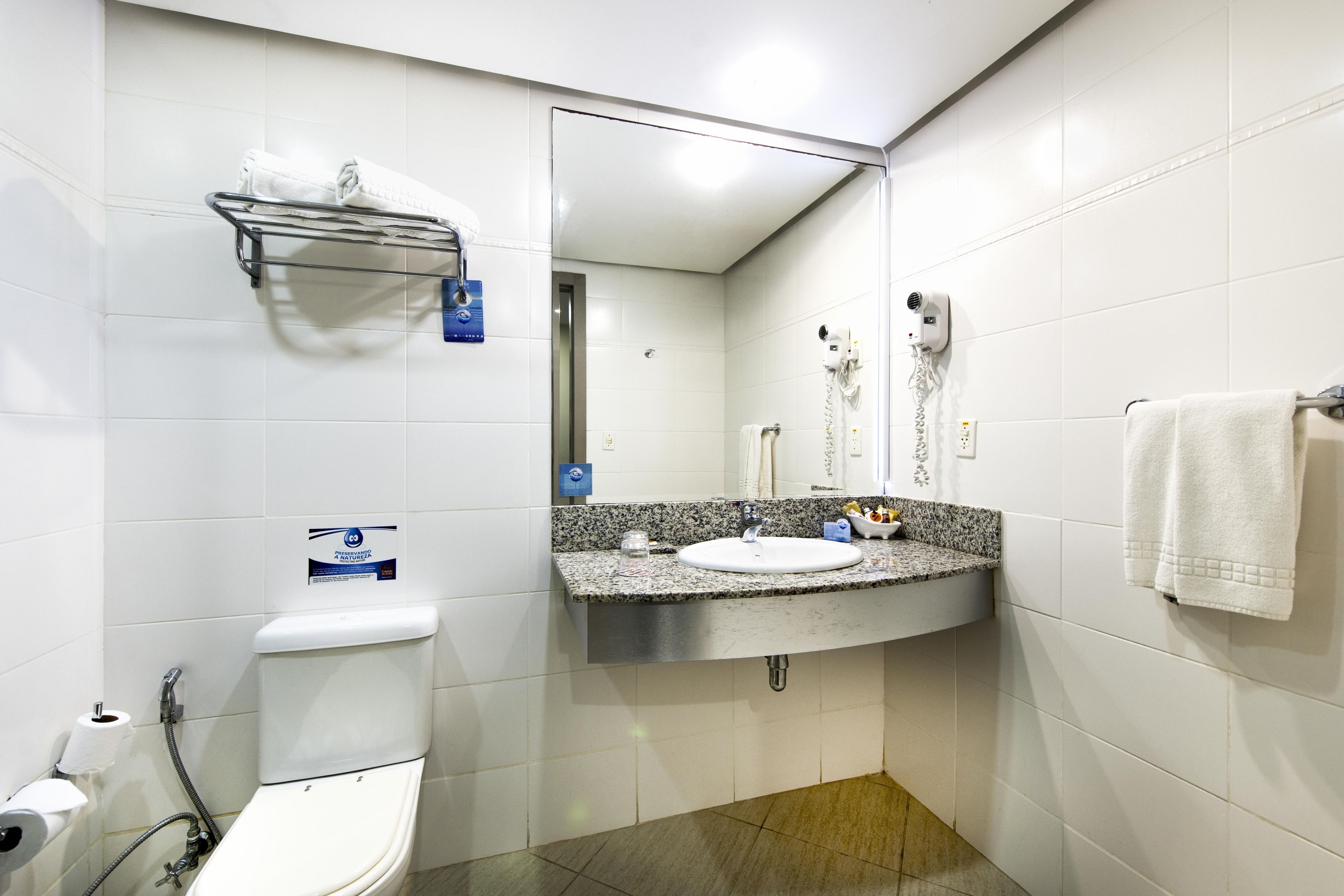 superior double room, 1 queen bed | bathroom | shower, rainfall showerhead, free toiletries, hair dryer