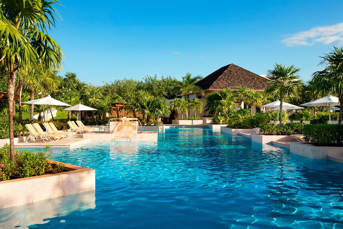 Fairmont Mayakoba Riviera Maya Luxury Resort Pool Area