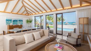 Premium-Suite, 1 King-Bett, Nichtraucher, Strandnähe | Bettwäsche aus ägyptischer Baumwolle, hochwertige Bettwaren