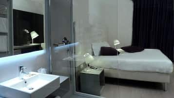 Minibar, in-room safe, blackout drapes, soundproofing
