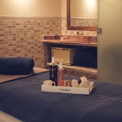 Sale per trattamenti di coppia, sauna, vasca idromassaggio, bagno turco