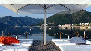 私家海滩、沙滩椅、海滩遮阳伞、沙滩毛巾