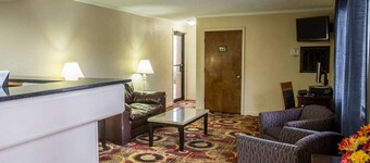 Rodeway Inn & Suites Plymouth Hwy 64