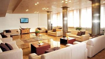 Sala de estar en el lobby