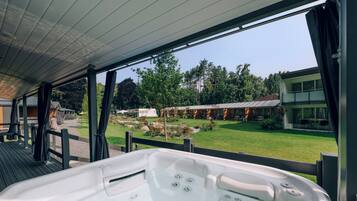 Therme Oase | Teres/patio
