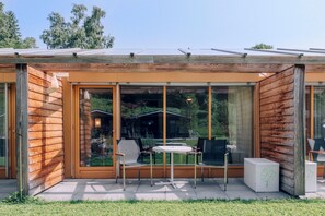 Doppelzimmer (Pavillon) | Daunenbettdecken, Zimmersafe, Schreibtisch, Verdunkelungsvorhänge