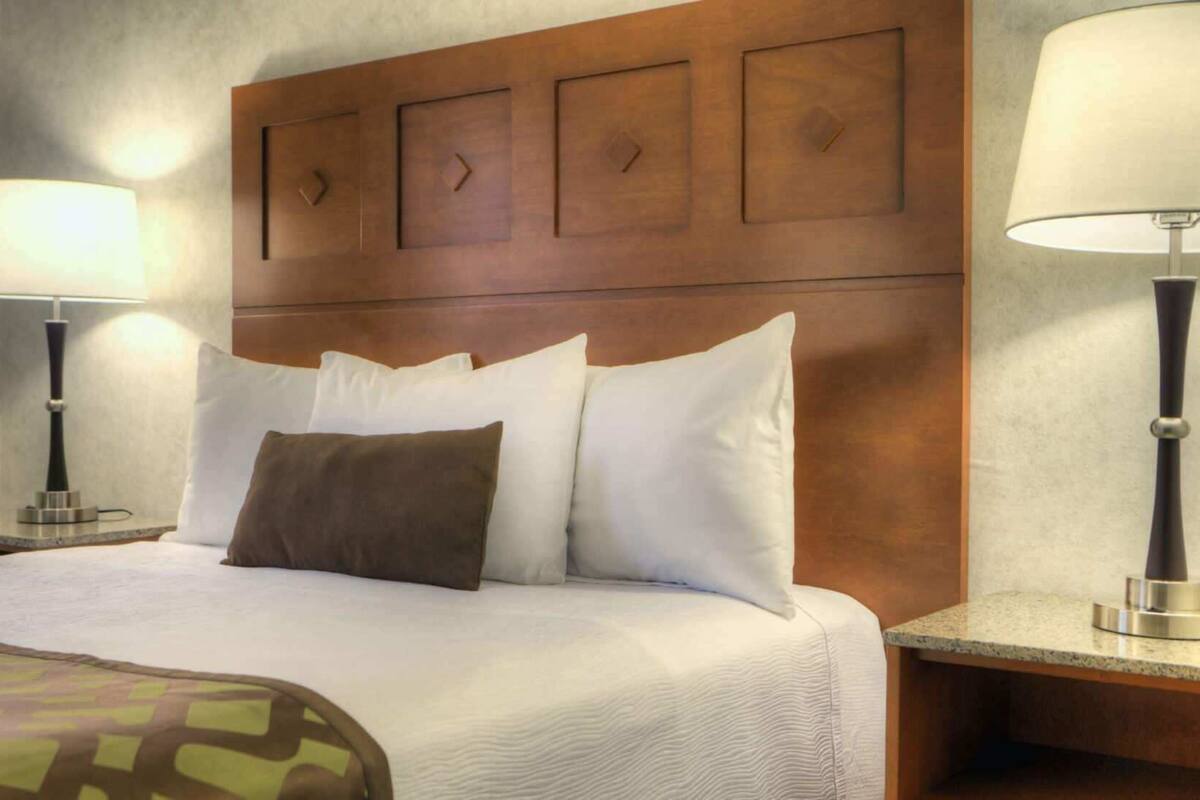 In-room safe, desk, blackout drapes, iron/ironing board