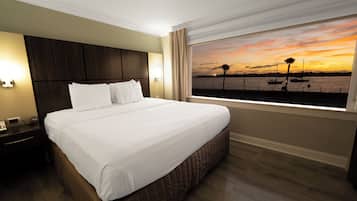 Ropa de cama hipoalergénica y escritorio