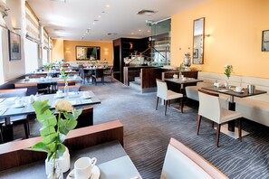 Daily buffet breakfast (EUR 21 per person)