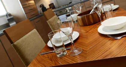 PREMIER SUITES Newcastle