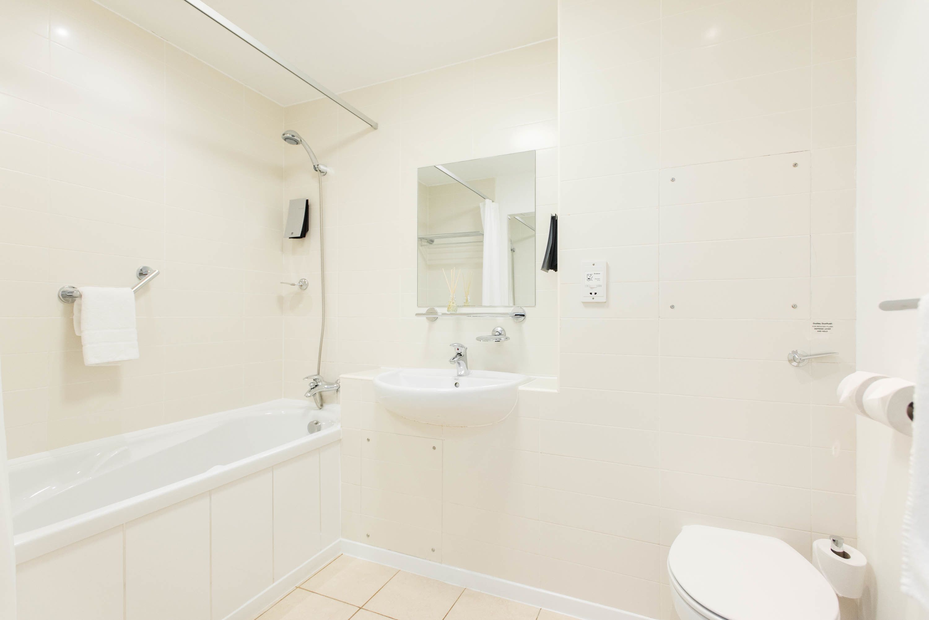 Photo - PREMIER SUITES Newcastle