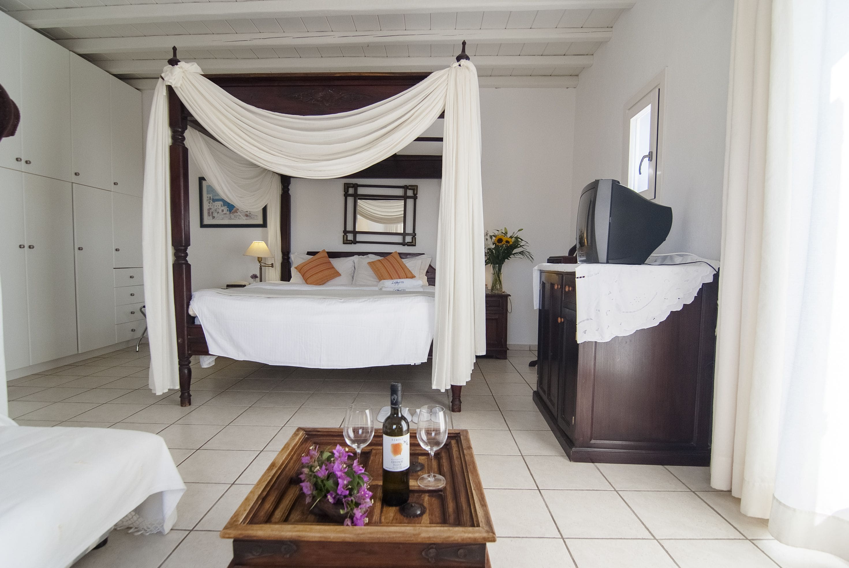 superior double or twin room | minibar, free wifi, bed sheets