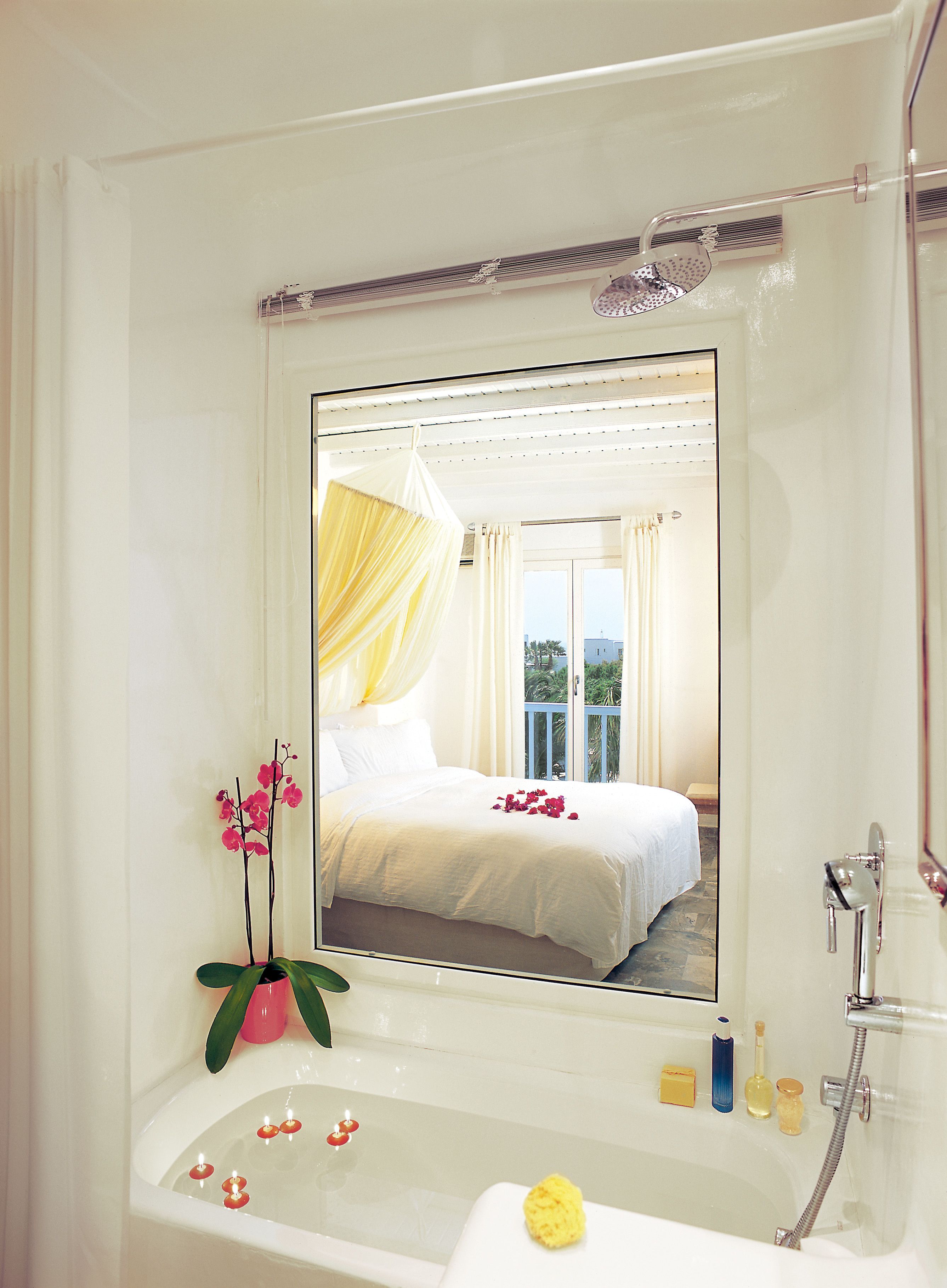 standard double or twin room | bathroom | free toiletries, hair dryer, bathrobes, slippers