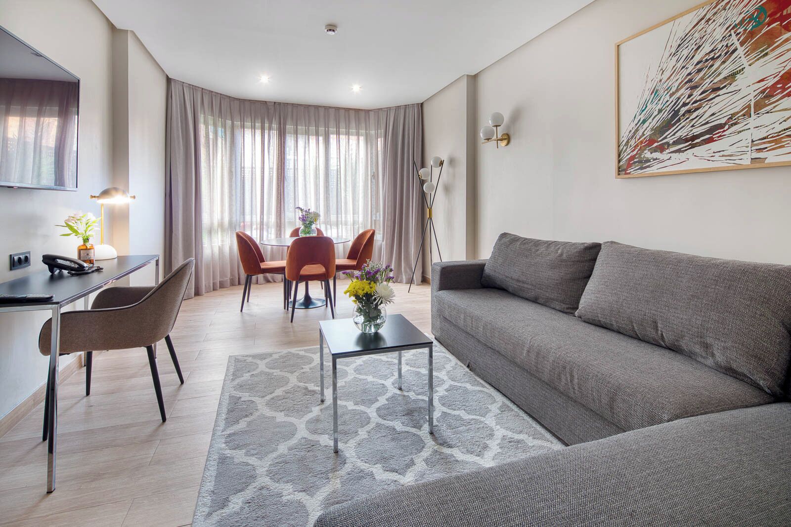 Photo - Apartosuites Jardines de Sabatini