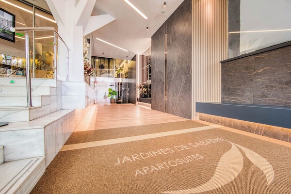 Apartosuites Jardines de Sabatini