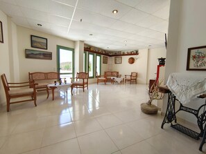 Interior - Hotel Alex (Karpathos)