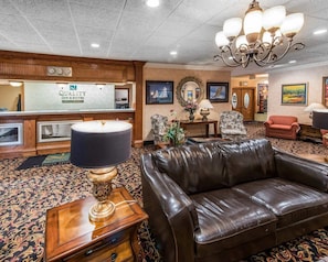 Lobby - Quality Inn & Suites Erie near Casino (Erie)