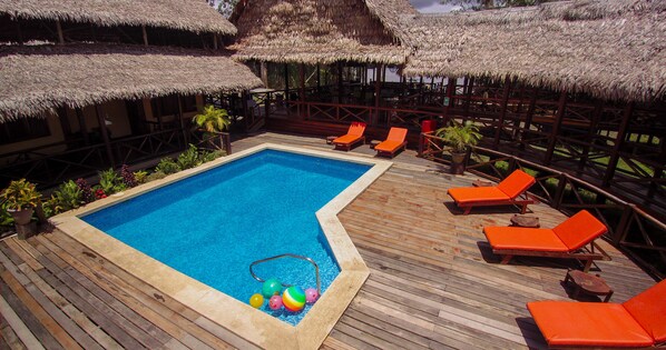 Outdoor pool, pool loungers