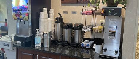 Free daily continental breakfast