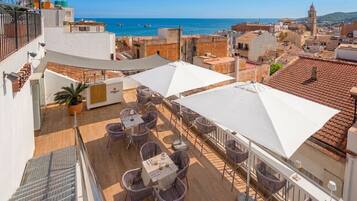 Rooftop terrace