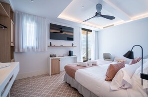 Premium Room, Terrace (Exterior Jacuzzi) - Neptuno Hotel & SPA (Calella)