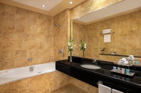 Al Raha Beach Hotel - Image 74
