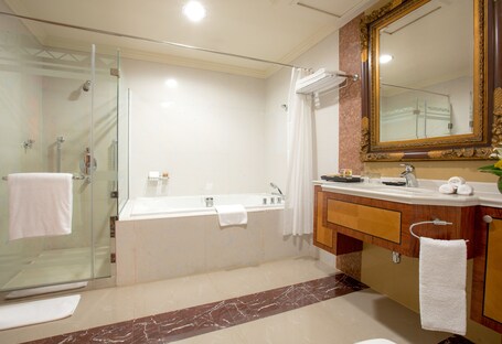 Al Raha Beach Hotel - Image 64