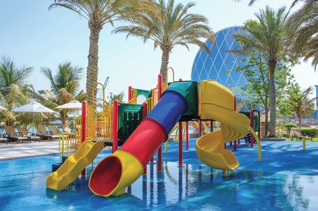 Al Raha Beach Hotel - Image 16