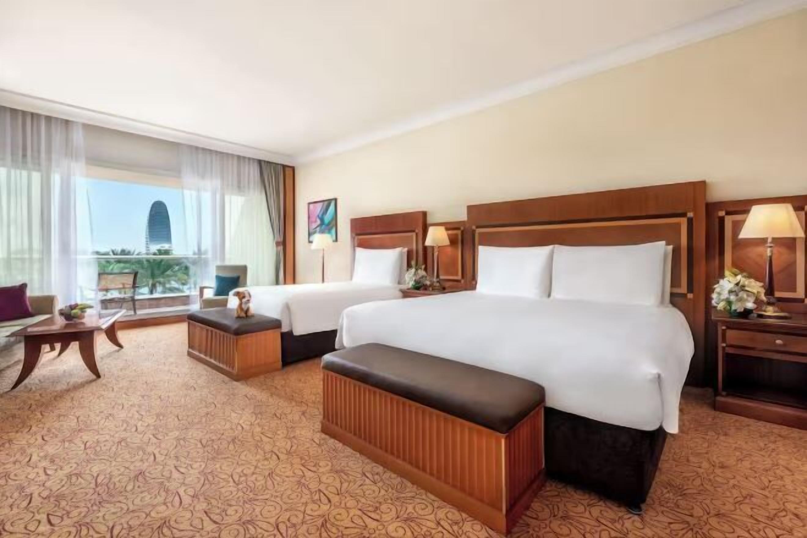 Egyptian cotton sheets, premium bedding, down comforters, minibar