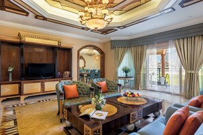 Villa, 4 Bedrooms | Egyptian cotton sheets, premium bedding, down duvets, minibar - Al Raha Beach Resort & Spa (Abu Dhabi)