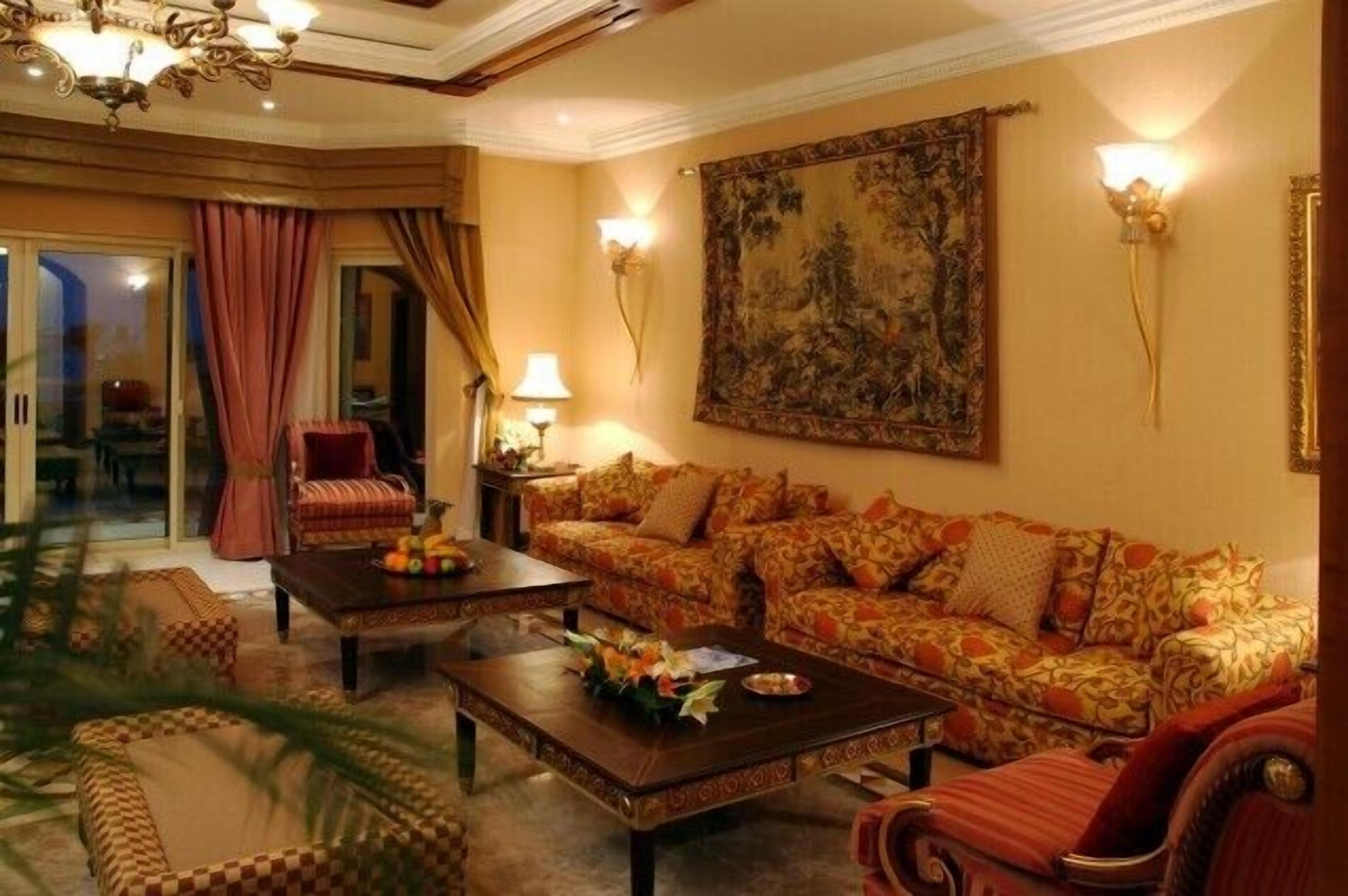 Living area | 32-inch LCD TV with satellite channels, TV, DVD player