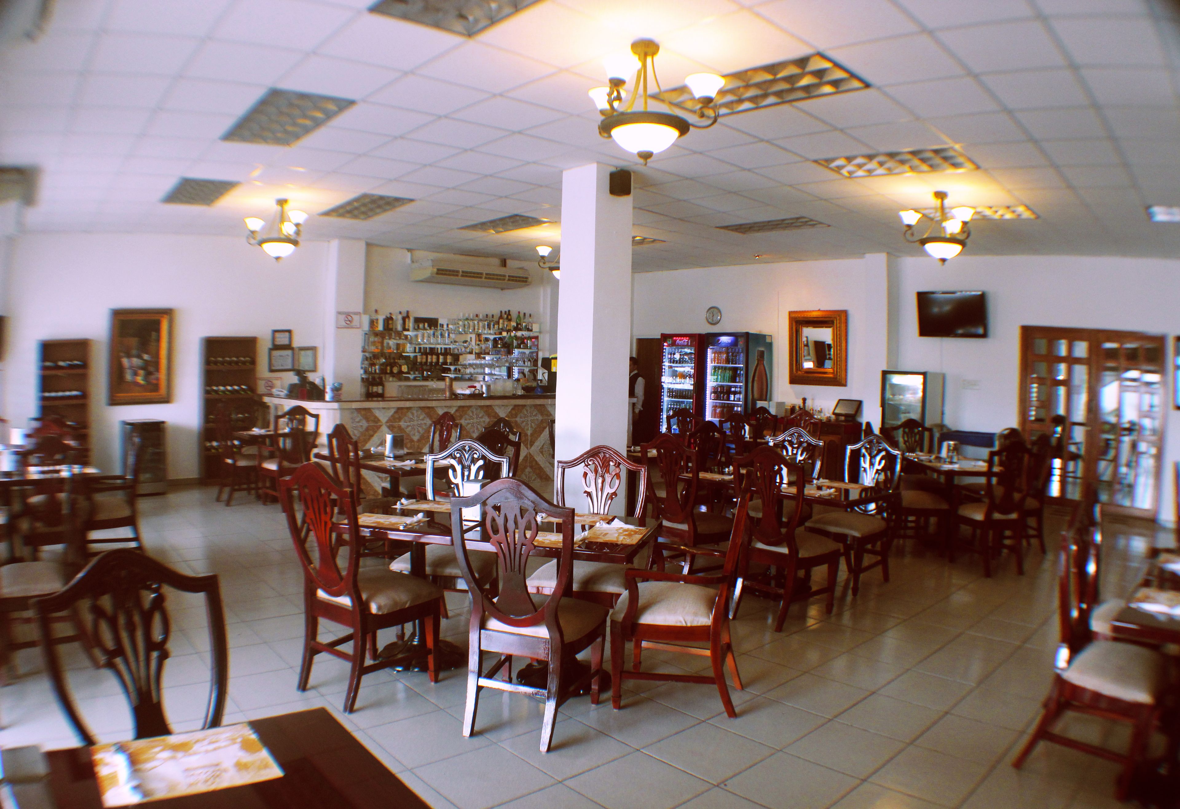 Daily cooked-to-order breakfast for a fee