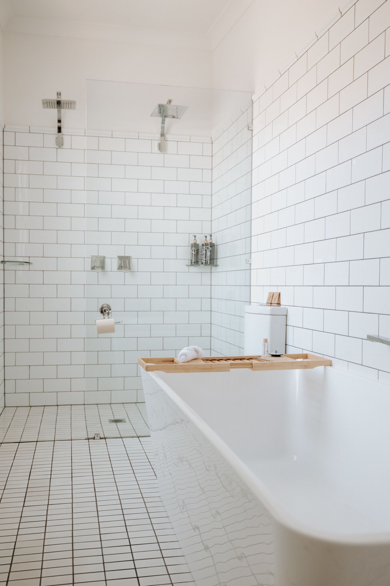 Superior Suite, 1 King Bed | Bathroom | Eco-friendly toiletries, hair dryer, towels, soap