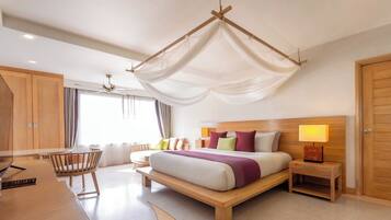 Chalet Suite | In-room safe, desk, blackout curtains, iron/ironing board