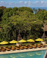 Outdoor pool, pool umbrellas, sun loungers