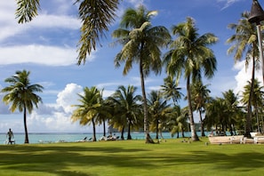 BBQ/picnic area - Crowne Plaza Resort Guam by IHG (Tamuning)