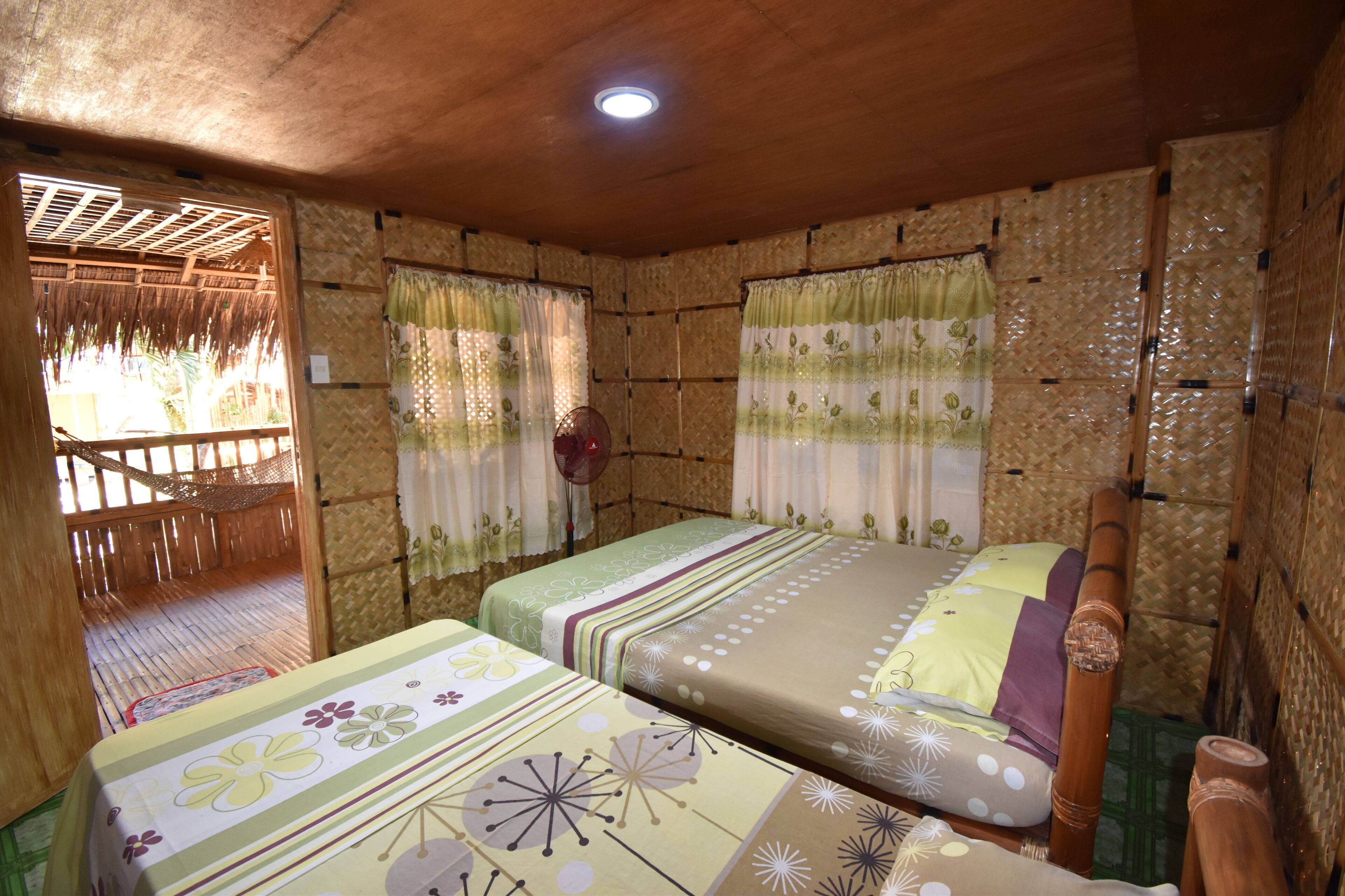 cottage fan | free wifi