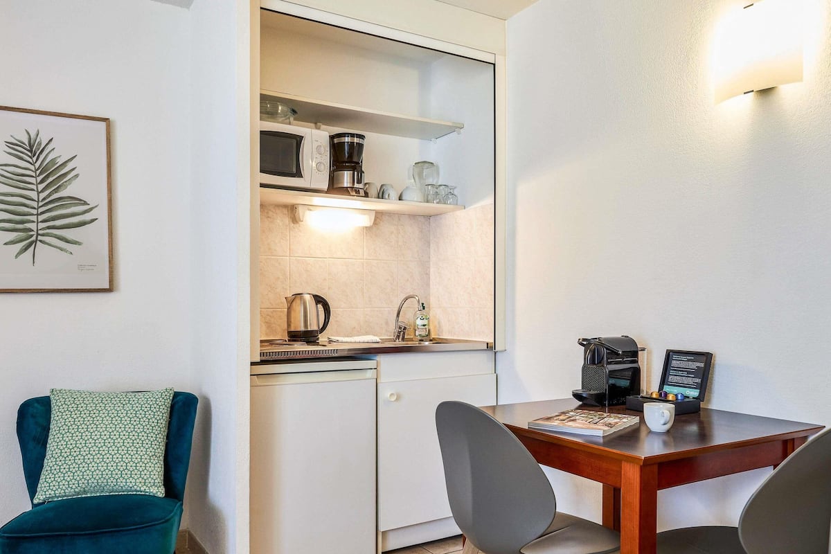 Superior Studio, 1 Double Bed, Balcony | In-room safe, desk, soundproofing, free cribs/infant beds