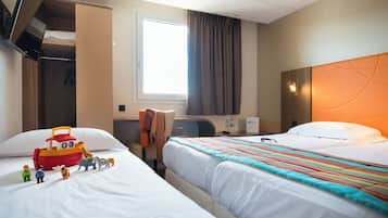 Triple Room, 3 Single Beds