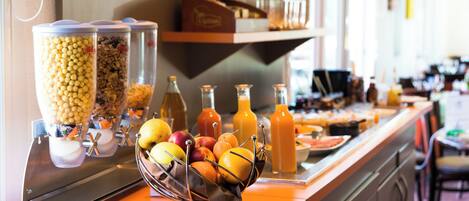Daily buffet breakfast (EUR 14 per person)