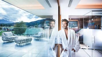 Combined shower/bathtub, deep-soaking bathtub, designer toiletries