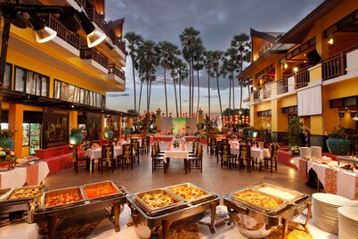 Woraburi Phuket Resort & Spa