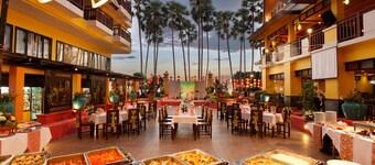 Woraburi Phuket Resort & Spa