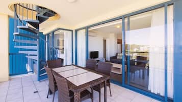 Penthouse, 2 chambres (Refurbished) | Terrasse/Patio